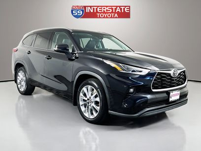 Used 2023 Toyota Highlander Limited