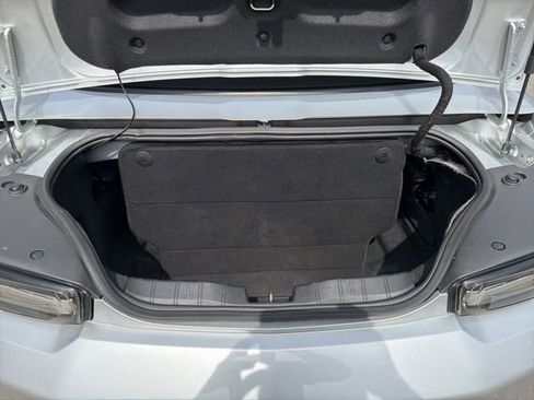 Used 2019 Chevrolet Camaro SS image 23