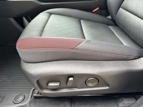 New 2026 Chevrolet Equinox RS image 11