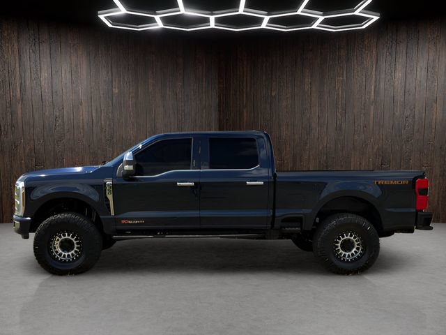 Used 2024 Ford F350 Platinum w/ Tremor Off-Road Package AWD/4WD image 4