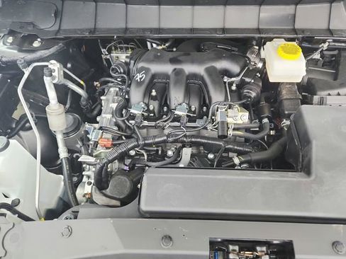 New 2026 Nissan Pathfinder Platinum FWD image 17