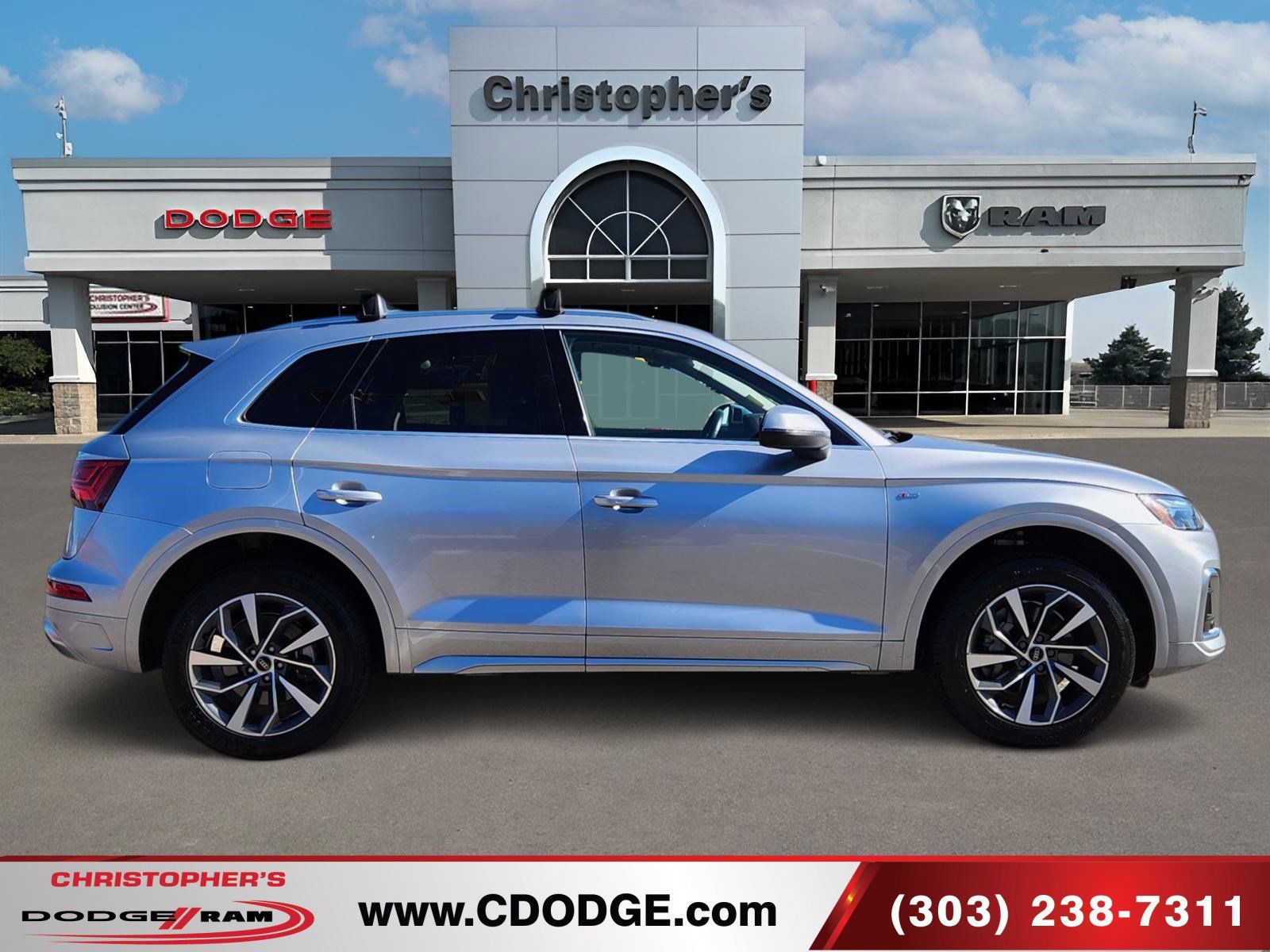 Used 2024 Audi Q5 2.0T Premium Plus AWD/4WD image 2