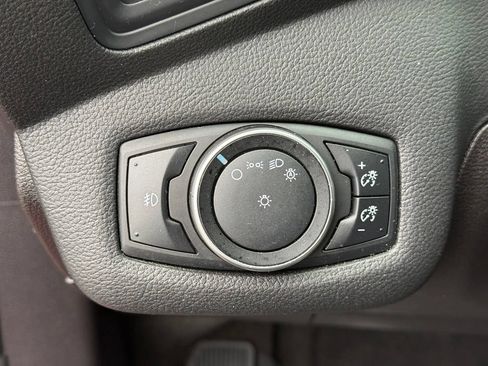 Used 2016 Ford Escape SE w/ Equipment Group 201A AWD/4WD image 25