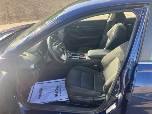 Used 2022 Nissan Altima 2.5 S image 19