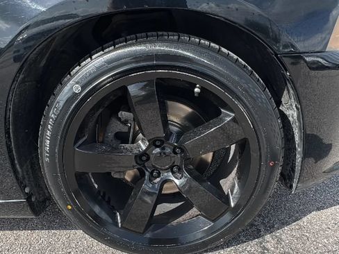 Used 2012 Dodge Charger R/T RWD image 25