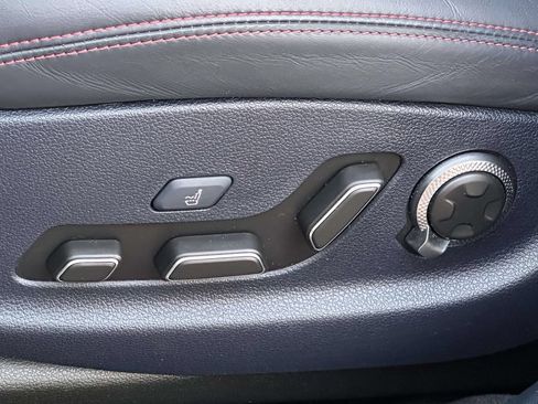 Used 2024 Genesis GV70 3.5T Sport w/ Sport Advanced Package AWD/4WD image 13