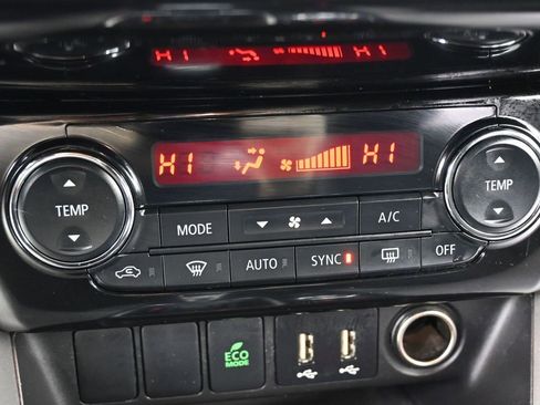 Used 2024 Mitsubishi Eclipse Cross SE image 27