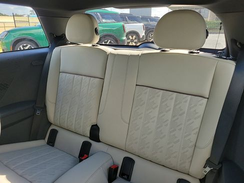 New 2025 MINI Cooper S image 9