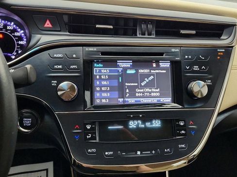 Used 2016 Toyota Avalon XLE image 17