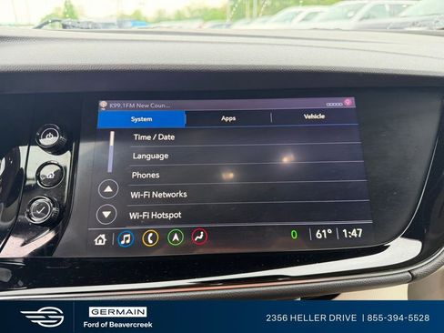 Used 2021 Buick Envision Avenir w/ Technology Package II AWD/4WD image 18