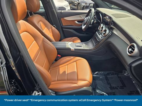 Used 2023 Mercedes-Benz GLC 300 4MATIC Coupe image 11