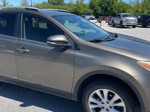 Used 2013 Toyota RAV4 Limited AWD/4WD image 13