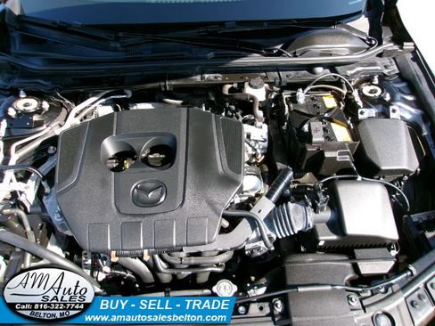 Used 2023 MAZDA MAZDA3 s FWD image 31