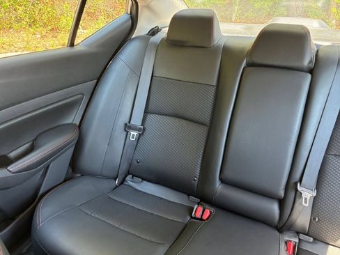 Used 2025 Nissan Altima 2.5 SR FWD image 41