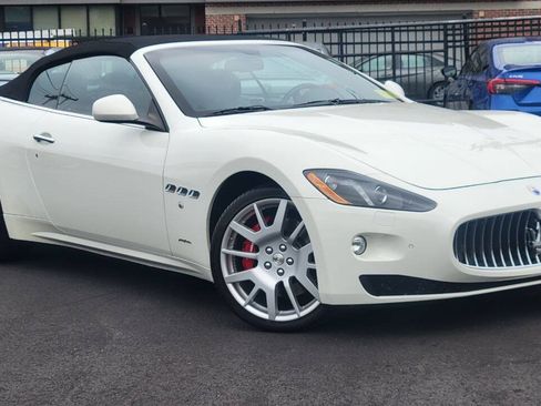 Used 2017 Maserati GranTurismo Convertible RWD image 7