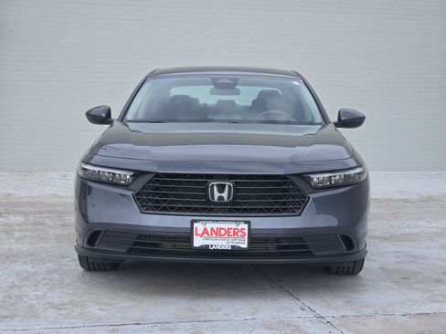 Used 2024 Honda Accord EX image 2