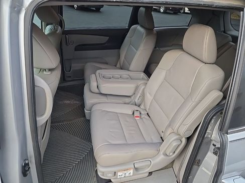 Used 2012 Honda Odyssey EX-L image 38
