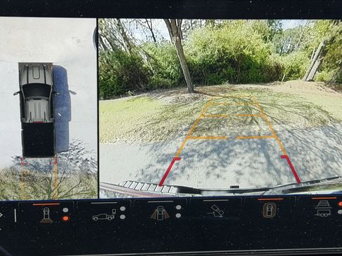 Used 2024 GMC Sierra 2500 AT4 w/ AT4 Premium Plus Package image 14