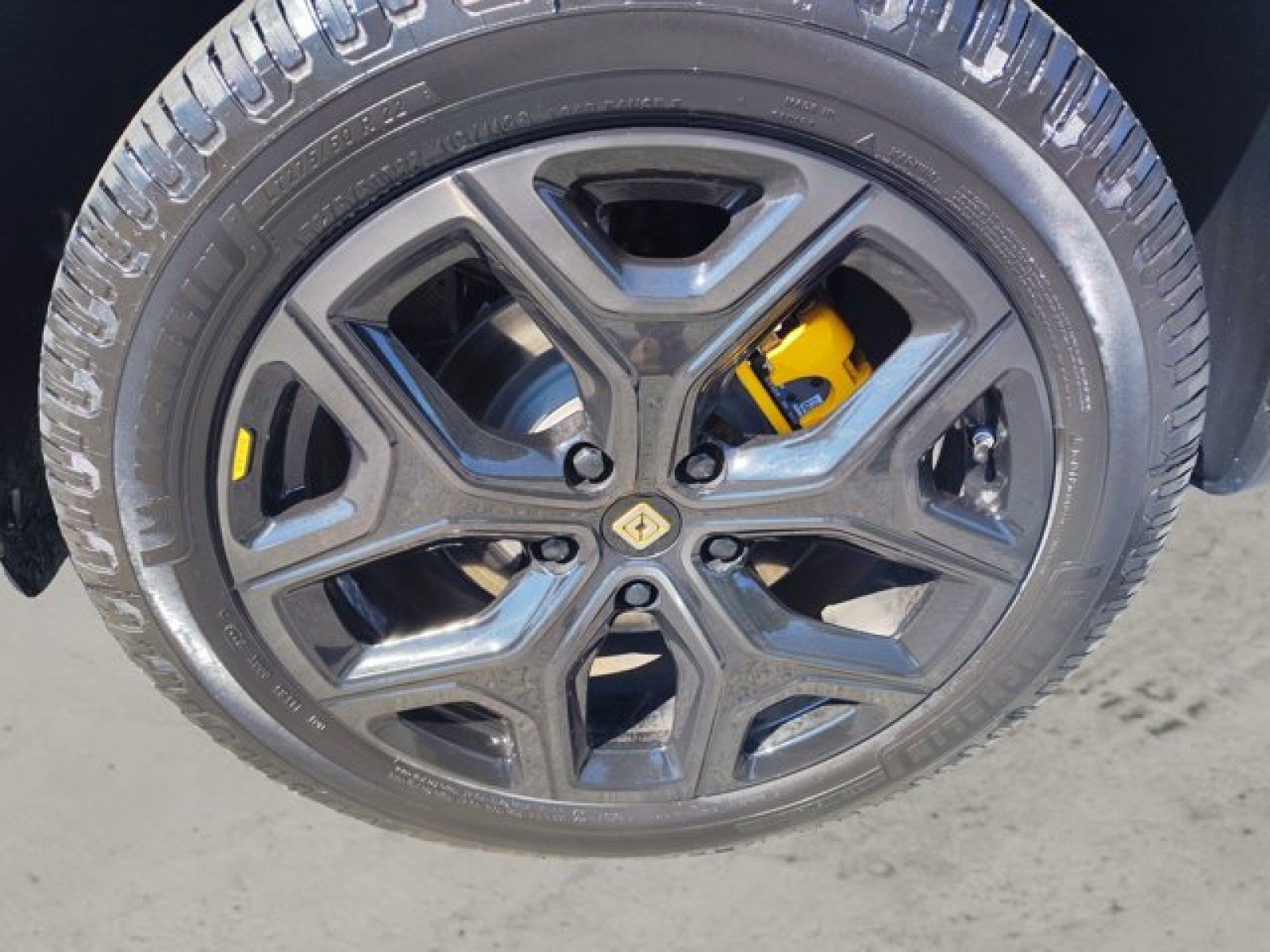Used 2023 Rivian R1T Adventure Quad AWD/4WD image 9