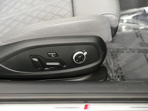 Used 2022 Audi S5 Premium Plus w/ Premium Plus Package image 10