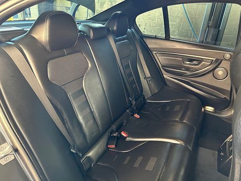 Used 2018 BMW M3 Sedan w/ Competition Package image 26