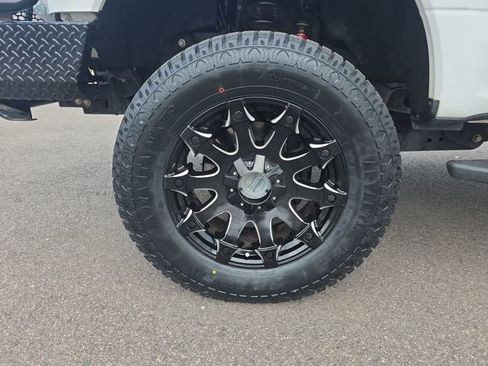 Used 2017 Ford F250 XLT w/ FX4 Off-Road Package image 10