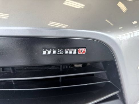 Used 2015 Nissan 370Z NISMO RWD image 52