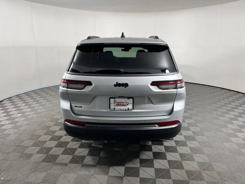 Used 2026 Jeep Grand Cherokee L 4WD image 6