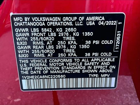 Used 2022 Volkswagen Atlas Cross Sport SE image 33
