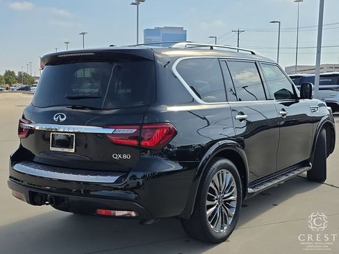 Used 2021 INFINITI QX80 Sensory w/ Cargo Package image 6