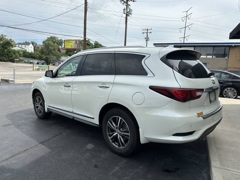 Used 2017 INFINITI QX60 Luxe w/ Premium Plus Package AWD/4WD image 6