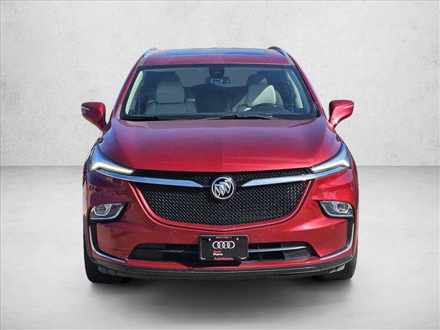 Used 2022 Buick Enclave Essence w/ Experience Buick Package FWD image 2