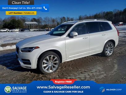 Used 2019 Volvo XC90 T5 Momentum w/ Multimedia Package