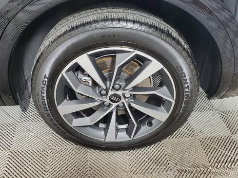 Certified 2021 Audi Q5 2.0T Premium Plus w/ Premium Plus Package image 16