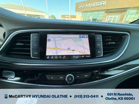 Used 2023 Buick Enclave Avenir w/ Avenir Technology Package AWD/4WD image 9