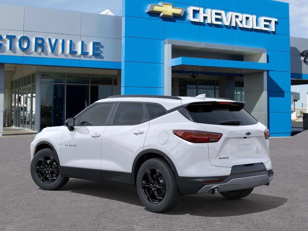 New 2026 Chevrolet Blazer LT w/ Midnight/Sport Edition FWD image 3