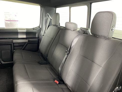 Used 2016 Ford F150 XLT w/ Equipment Group 302A Luxury AWD/4WD image 30