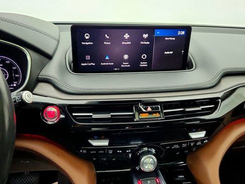 Used 2024 Acura MDX SH-AWD w/ Advance Package image 18