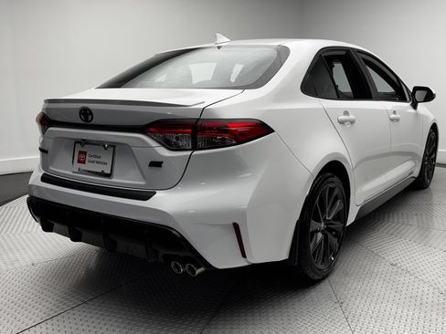 Used 2026 Toyota Corolla SE w/ SE Package FWD image 40