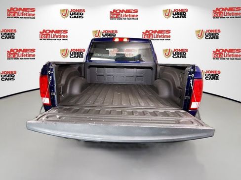 Used 2018 RAM 1500 Express w/ Express Value Package AWD/4WD image 26