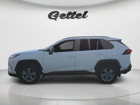 Used 2024 Toyota RAV4 LE image 7