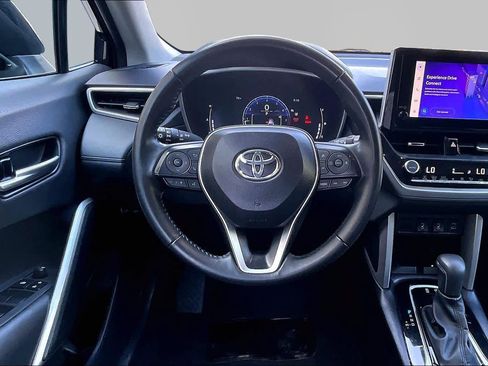 Certified 2025 Toyota Corolla Cross XLE AWD/4WD image 6