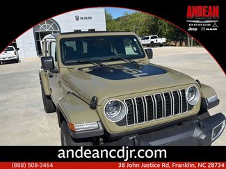 Used 2026 Jeep Wrangler Unlimited Sahara w/ Safety Group AWD/4WD video 1