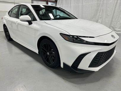 Used 2025 Toyota Camry SE
