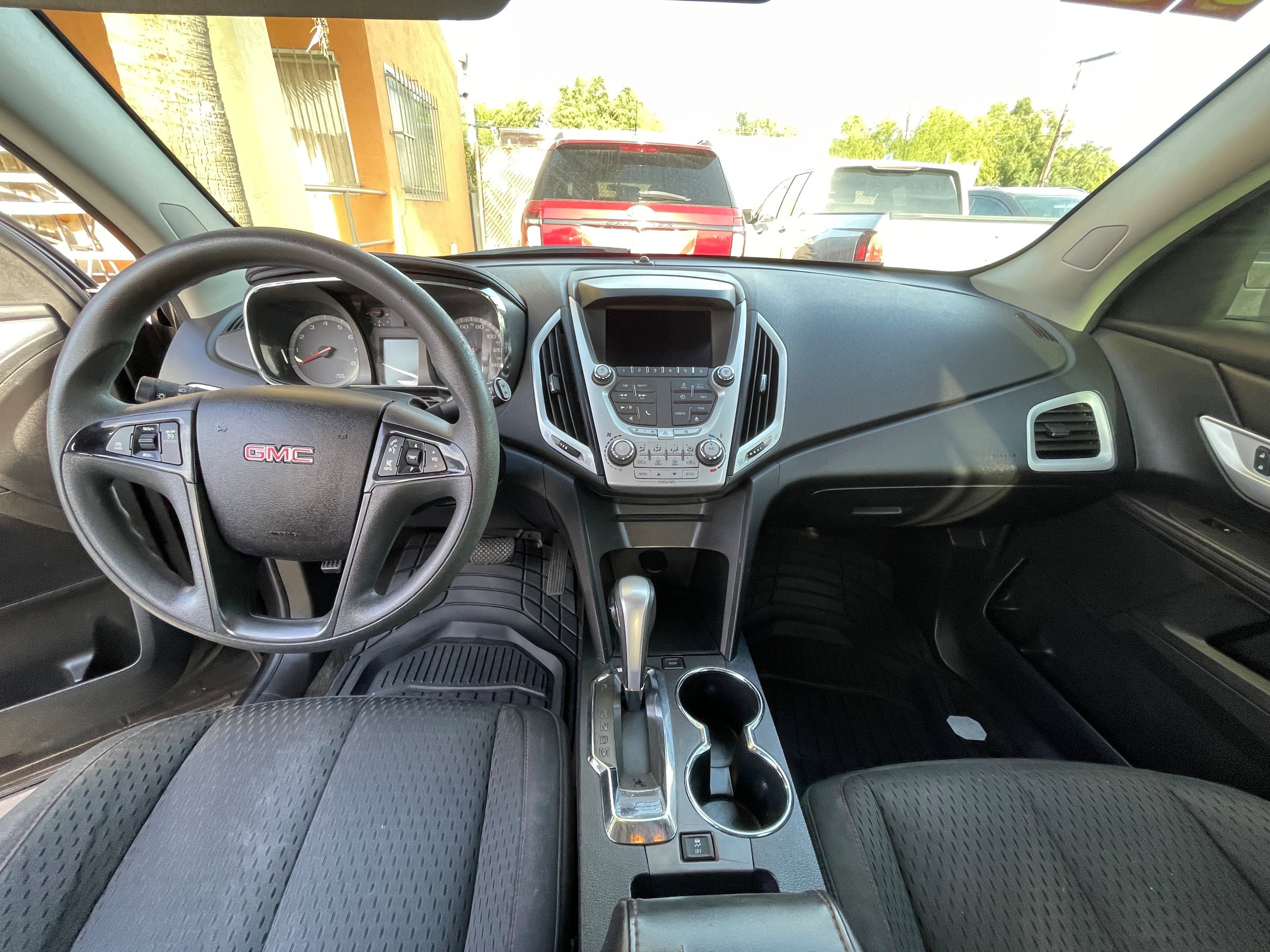 Used 2015 GMC Terrain SLE FWD image 14