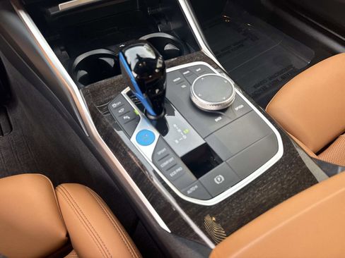 Used 2023 BMW i4 eDrive35 w/ Premium Package image 25