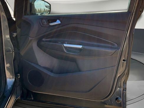 Used 2019 Ford Escape SE image 26