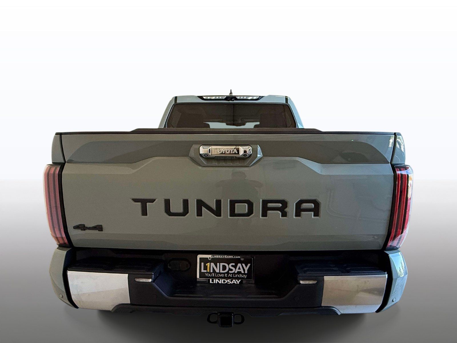 Used 2024 Toyota Tundra Limited AWD/4WD image 11