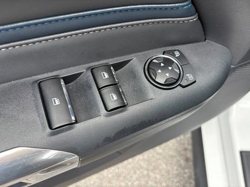 Used 2024 Ford Mustang GT Premium RWD image 11