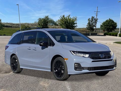 New 2026 Honda Odyssey Sport-L image 5